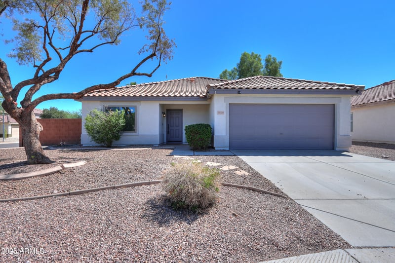 15529 Gelding Dr, Surprise, AZ 85379
