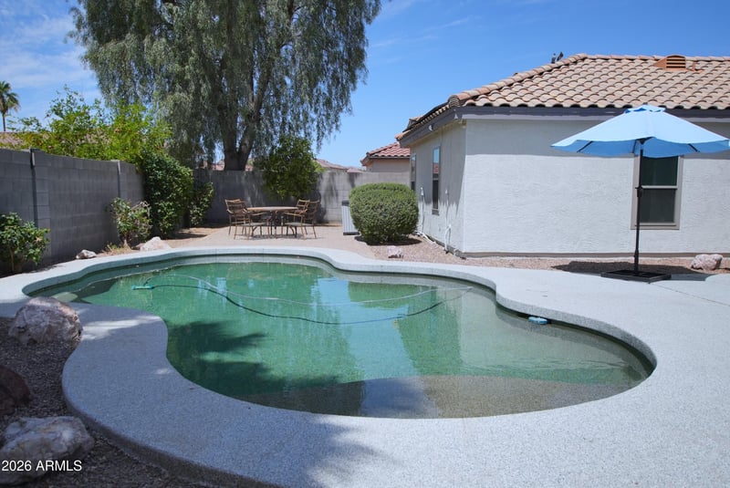 15529 Gelding Dr, Surprise, AZ 85379