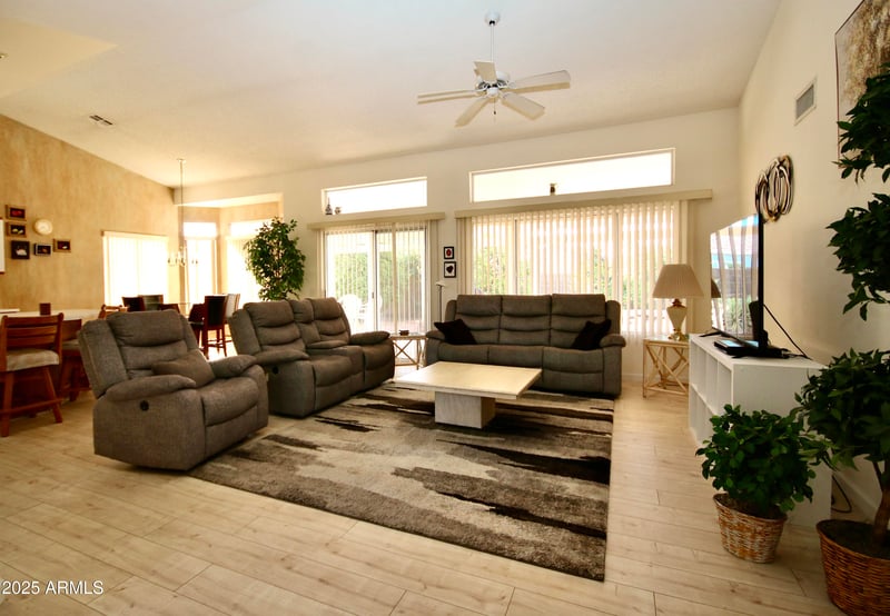 1553 Palm Beach Dr, Chandler, AZ 85249