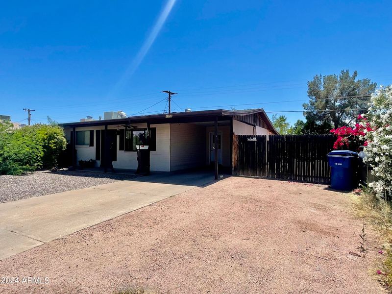 1553 W 6th Ave, Mesa, AZ 85202