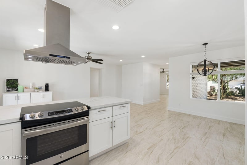 1553 W Plana Ave, Mesa, AZ 85202
