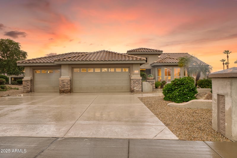 15531 Skyview Way, Surprise, AZ 85374