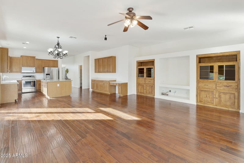 1554 Tulsa St, Gilbert, AZ 85295