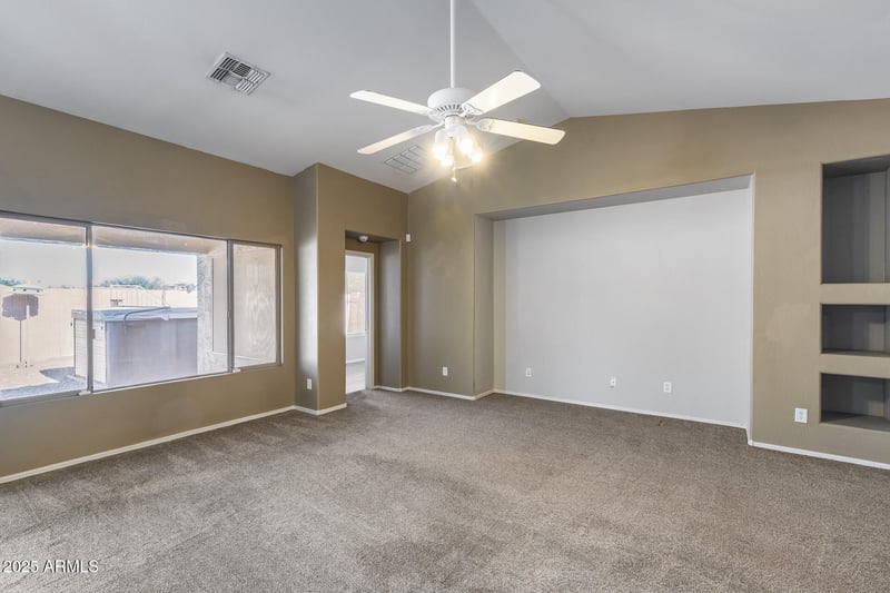 15542 Magnolia St, Goodyear, AZ 85338