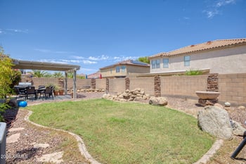 15546 Gelding Dr, Surprise, AZ 85379