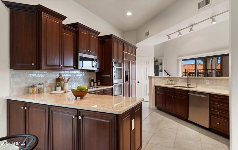 15548 E Cavern Dr, Fountain Hills, AZ 85268