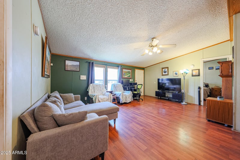 1555 N 180th Ave, Goodyear, AZ 85395