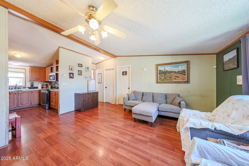 1555 N 180th Ave, Goodyear, AZ 85395