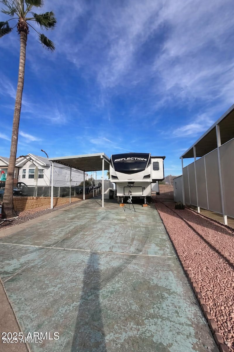 1555 Cheyenne Dr #555, Apache Junction, AZ 85119