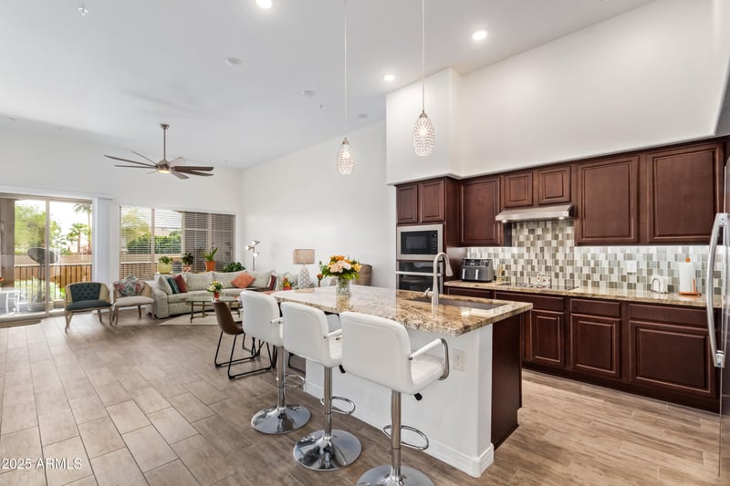 15550 5th Ave #140, Phoenix, AZ 85045