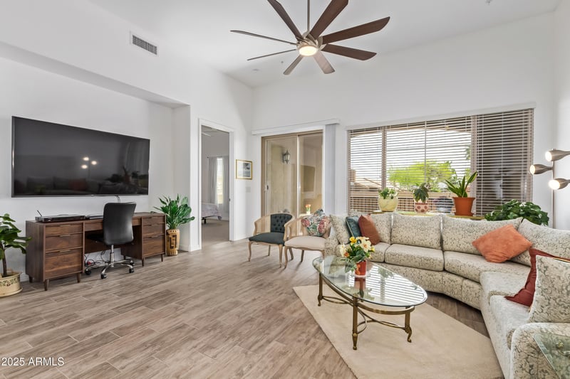 15550 5th Ave #140, Phoenix, AZ 85045