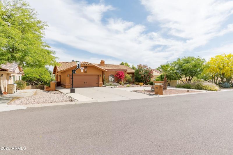 15550 E Cholla Dr, Fountain Hills, AZ 85268