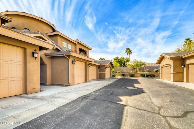15550 S 5th Ave #240, Phoenix, AZ 85045