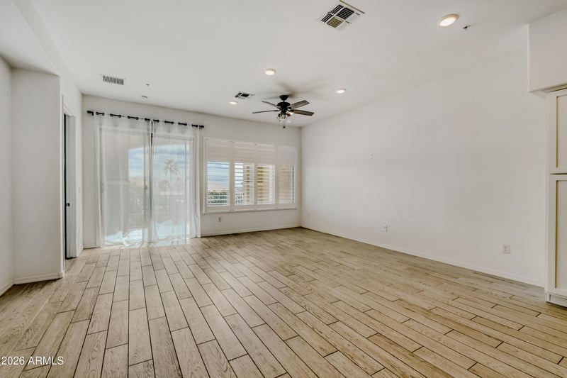 15550 S 5th Ave #240, Phoenix, AZ 85045