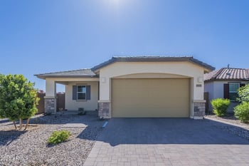 15551 Kendall St, Goodyear, AZ 85338