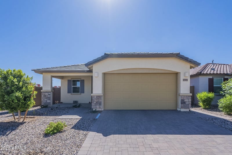 15551 Kendall St, Goodyear, AZ 85338