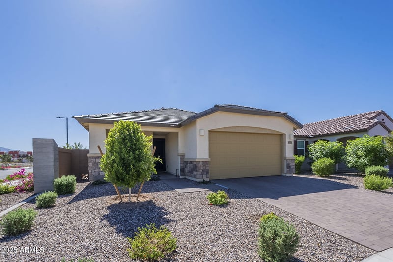 15551 W Kendall St, Goodyear, AZ 85338