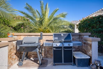 15555 Coral Pointe Dr, Surprise, AZ 85374