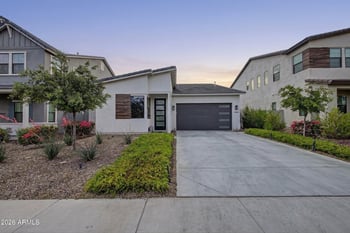 15556 181st Ln, Goodyear, AZ 85338