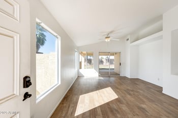 15558 136th Ln, Surprise, AZ 85374