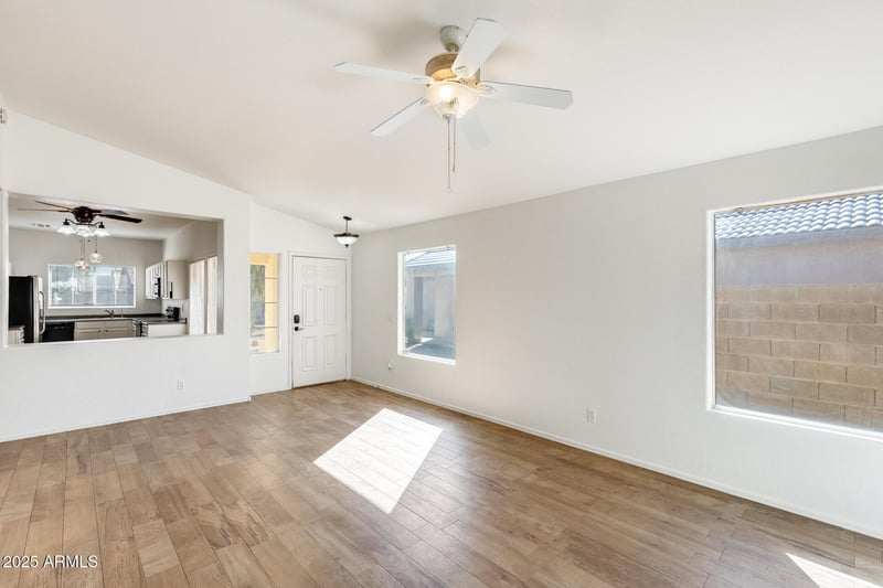 15558 136th Ln, Surprise, AZ 85374