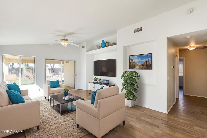 15558 136th Ln, Surprise, AZ 85374