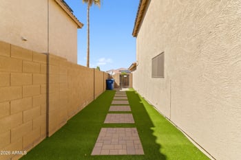 15559 Crocus Dr, Surprise, AZ 85379