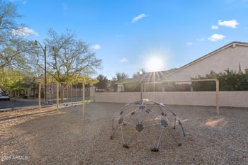 1556 Chaparral Blvd, Gilbert, AZ 85296