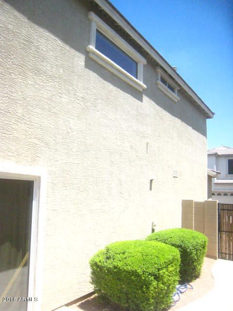 1556 S Owl Dr, Gilbert, AZ 85296