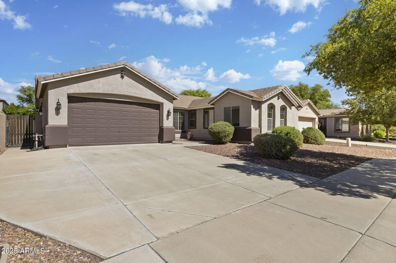 15564 Mescal St, Surprise, AZ 85379