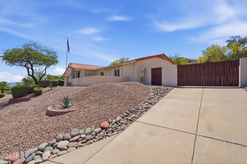 15565 Tepee Dr, Fountain Hills, AZ 85268