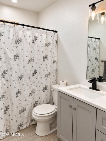 1557 N Fern Cir, Mesa, AZ 85201