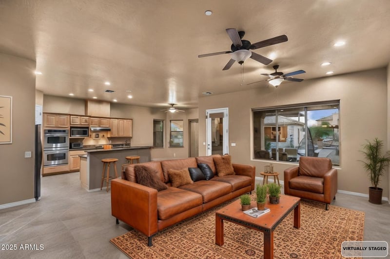 15576 Dale Ln, Surprise, AZ 85387