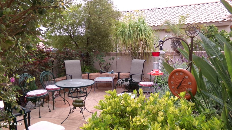 15576 Coral Pointe Dr, Surprise, AZ 85374