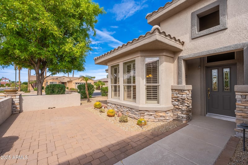 15583 Big Sky Dr, Surprise, AZ 85374