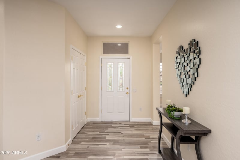 15583 Big Sky Dr, Surprise, AZ 85374