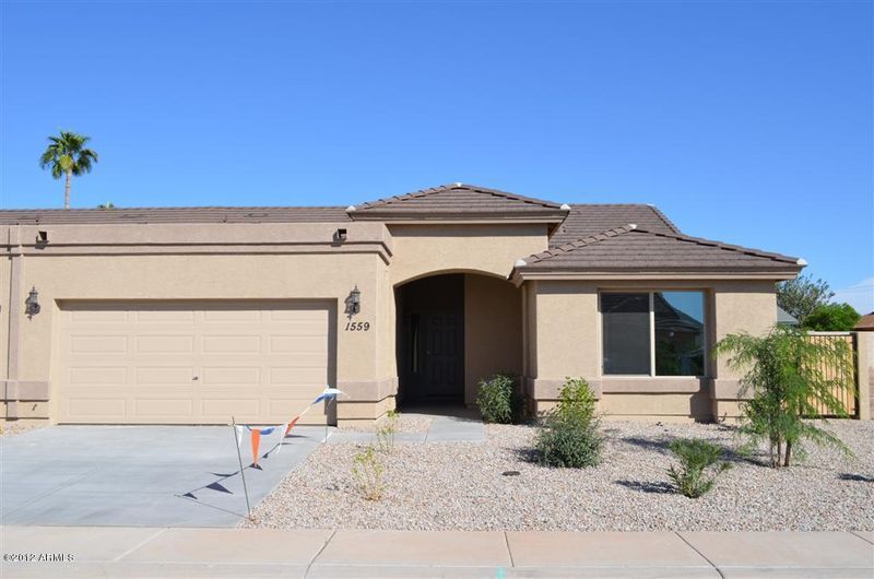1559 S Apache Dr, Apache Junction, AZ 85120