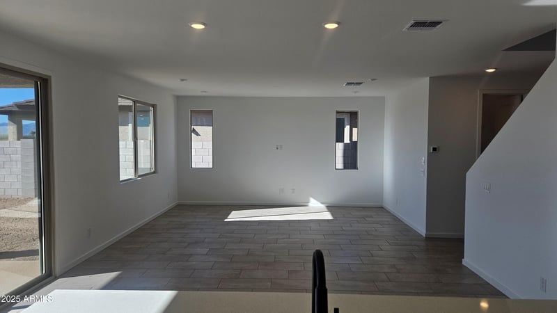 15591 Hackamore Dr, Surprise, AZ 85387