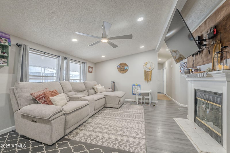 156 Hawes Rd #68, Mesa, AZ 85207