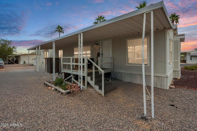 156 Hawes Rd #68, Mesa, AZ 85207