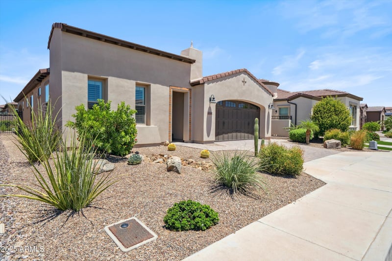 156 Leverenz Ave, Queen Creek, AZ 85140