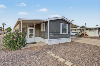 156 N Hawes Rd #40, Mesa, AZ 85207