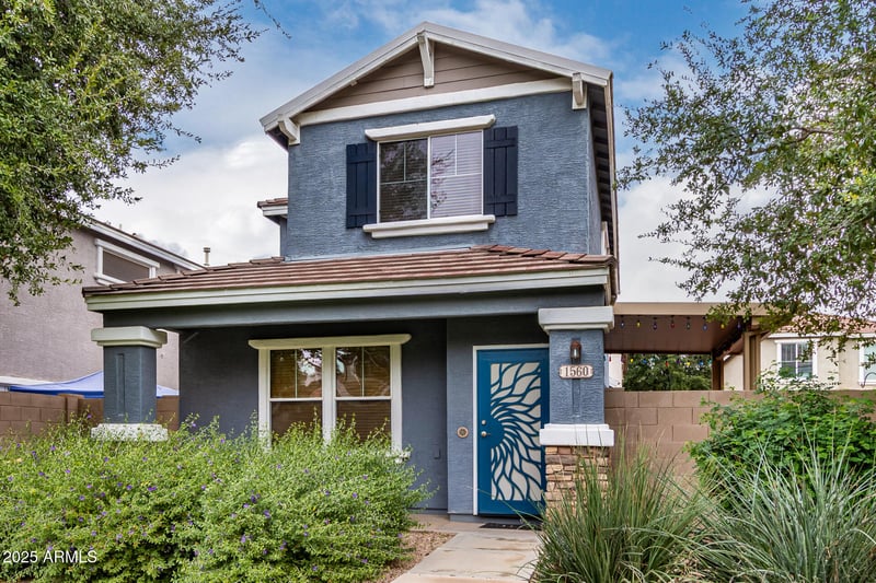 1560 Owl Dr, Gilbert, AZ 85296