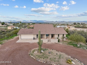 1560 Vista Dr, Wickenburg, AZ 85390