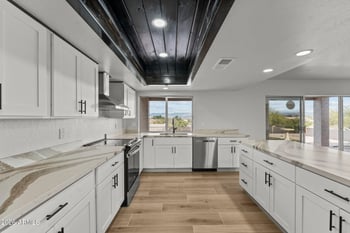 1560 Vista Dr, Wickenburg, AZ 85390