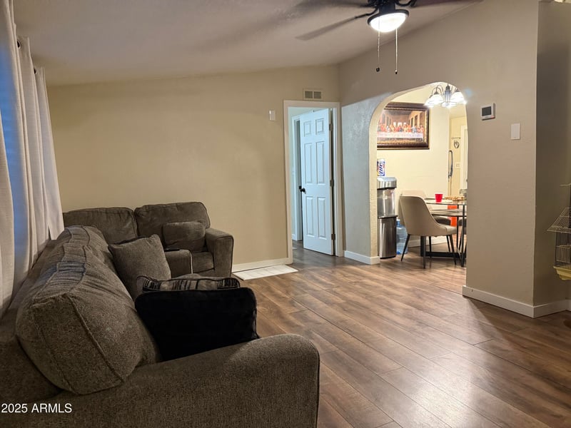 15601 19th Ave #203, Phoenix, AZ 85023