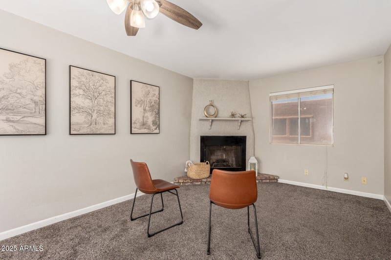 15601 27th St #33, Phoenix, AZ 85032