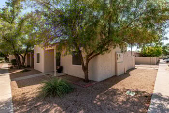 15601 27th St #5, Phoenix, AZ 85032