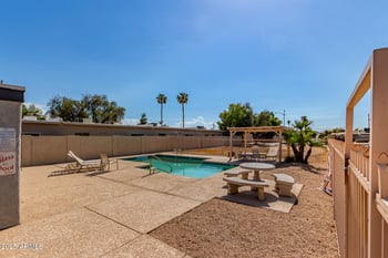 15601 27th St #5, Phoenix, AZ 85032