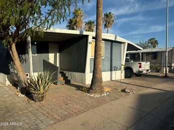 15601 N 19th Ave #82, Phoenix, AZ 85023